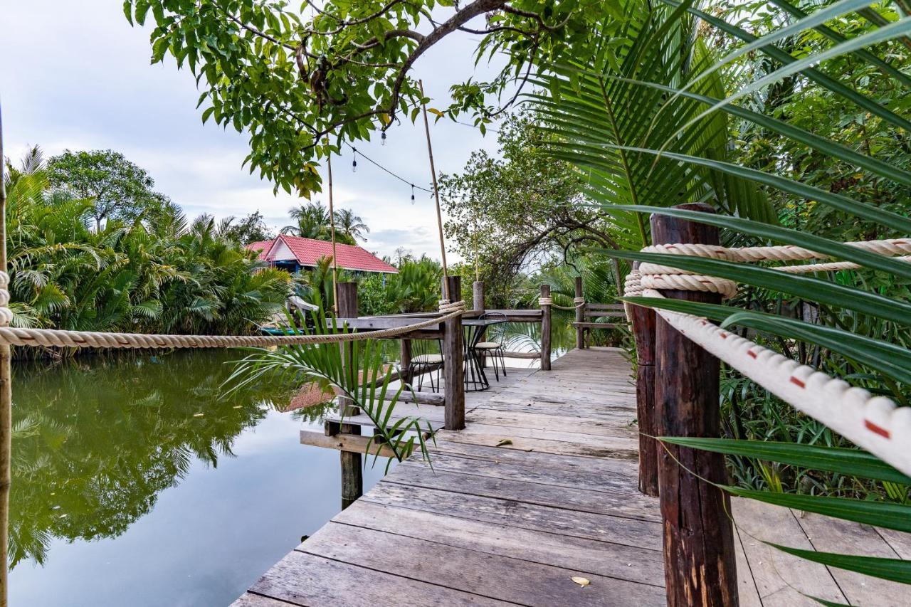 Rivertree Villa & Resort Kampot Exterior photo