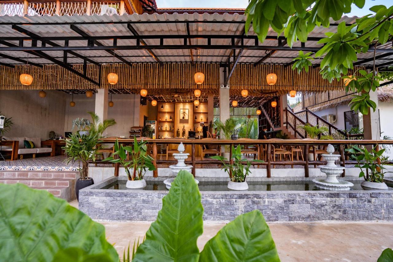 Rivertree Villa & Resort Kampot Exterior photo