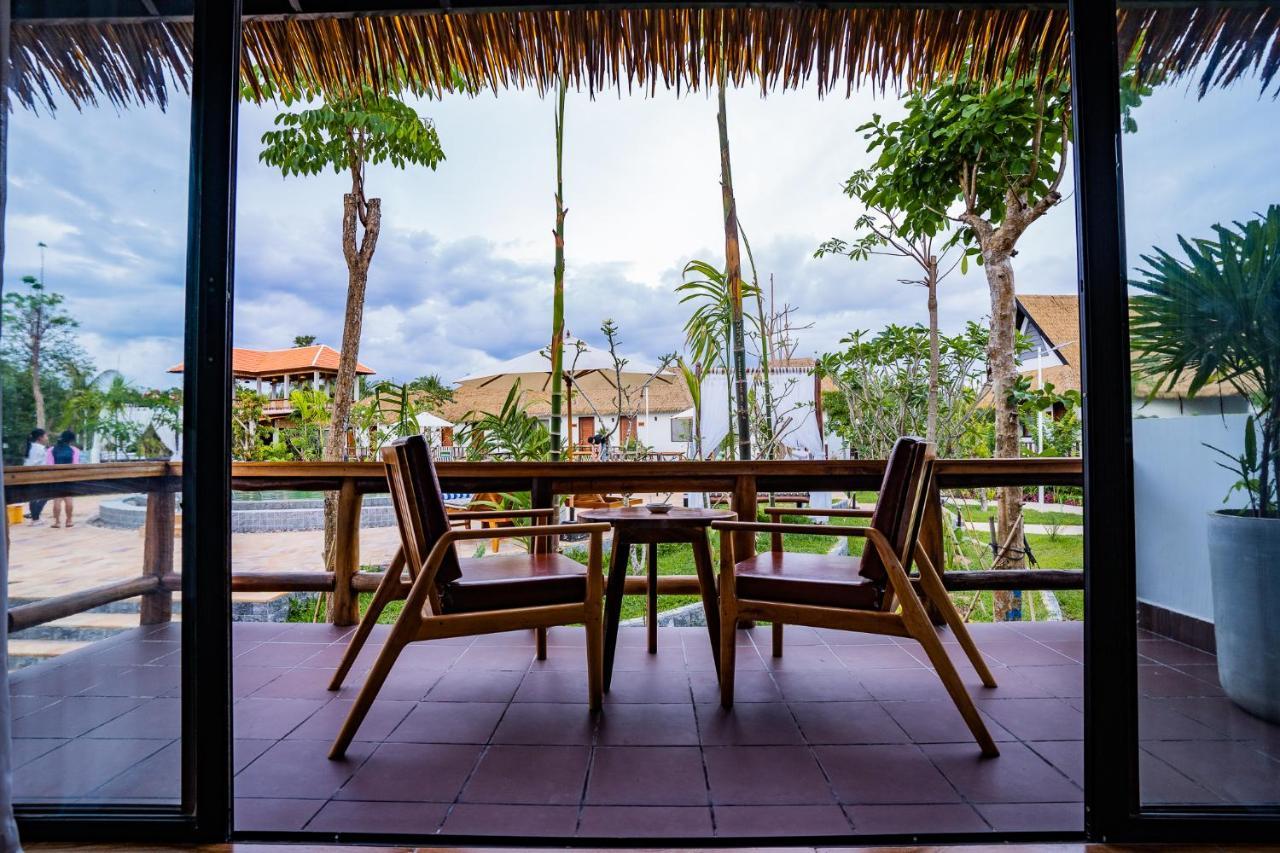 Rivertree Villa & Resort Kampot Exterior photo